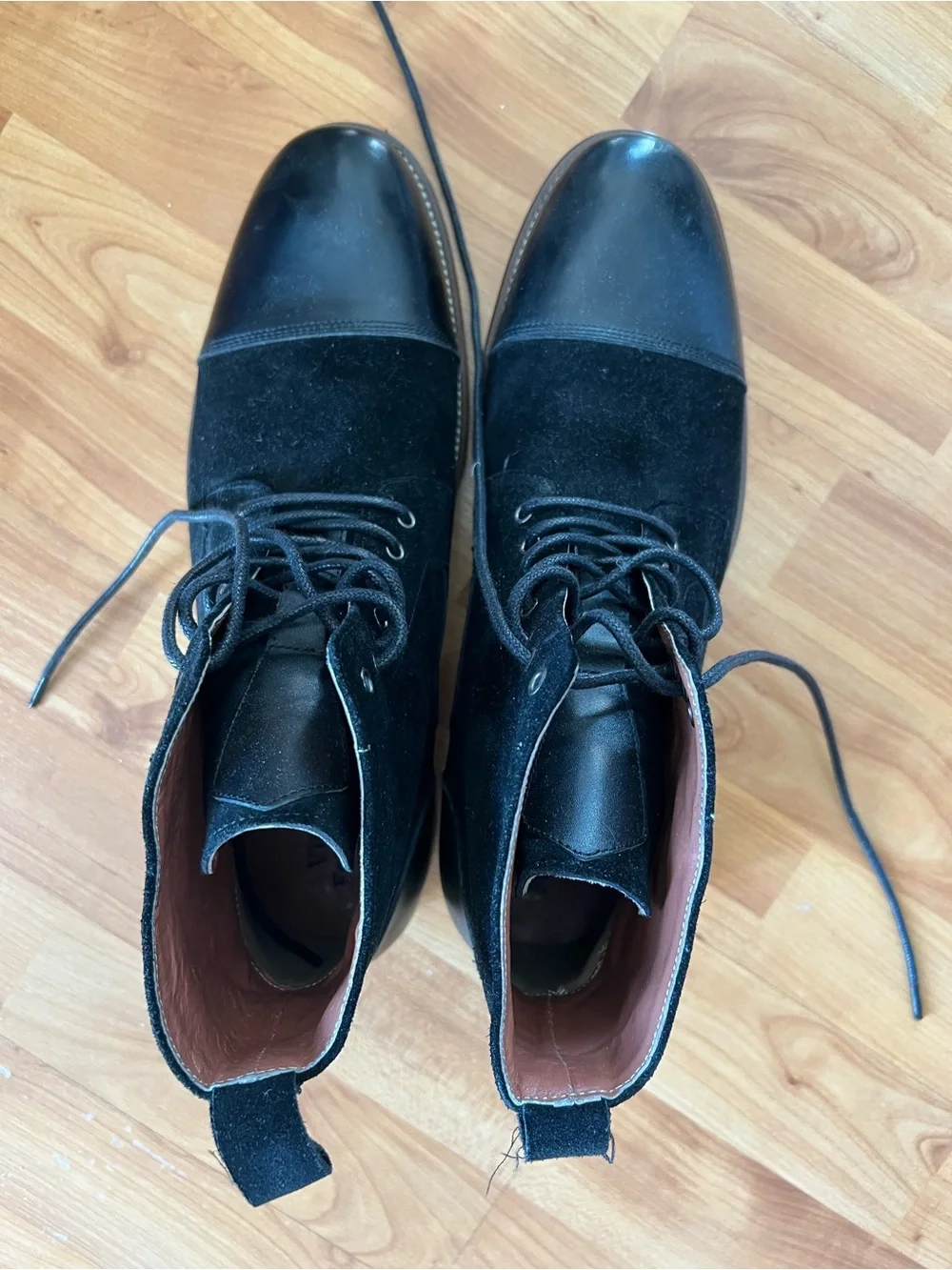 Vintage Foundry Men's Black Lace-Up Cap Toe Suede Leather Boots